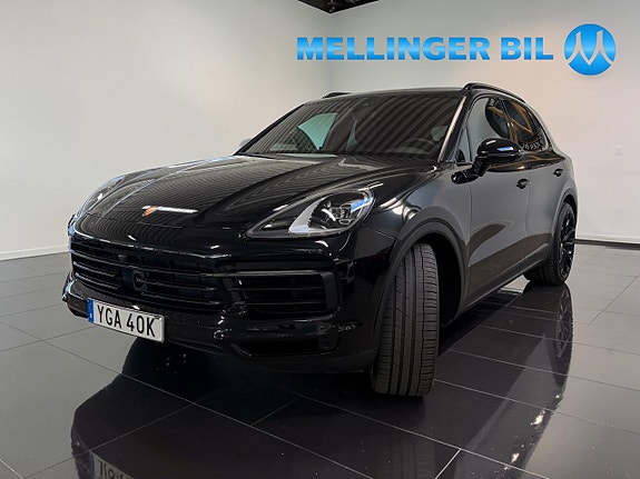 Porsche Cayenne 5 of 25
