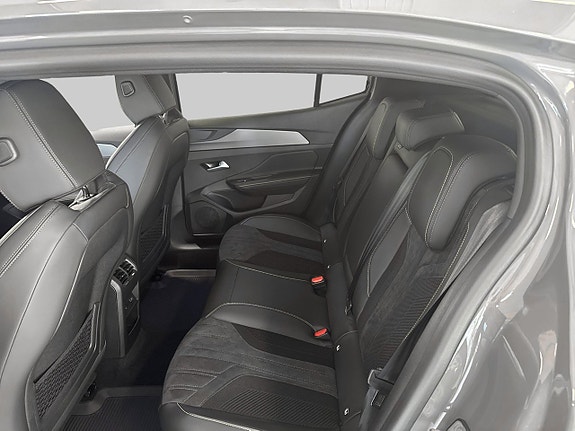 Peugeot 408 9 of 20