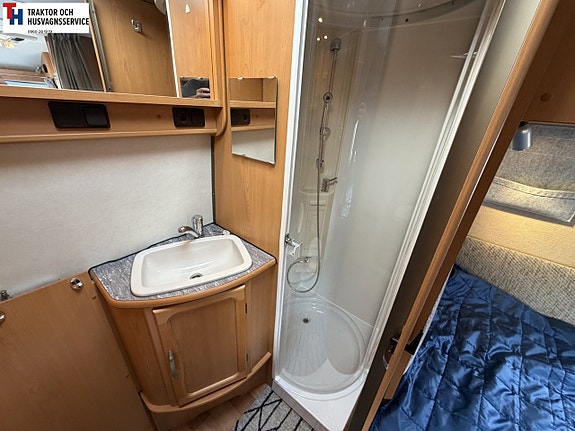 Kabe Travel Master Långbädd, Stor toa med dusch -06 18 of 21
