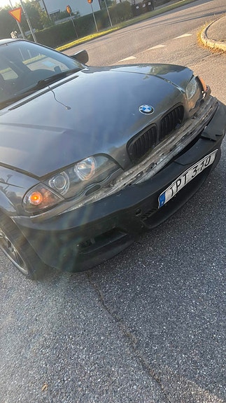 BMW 325i 2 of 14