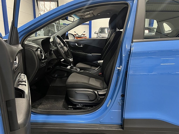 Hyundai Kona 8 of 24