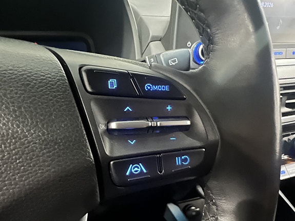 Hyundai Kona 11 of 24