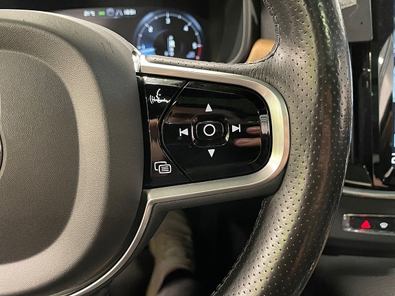 Volvo V90 16 of 26