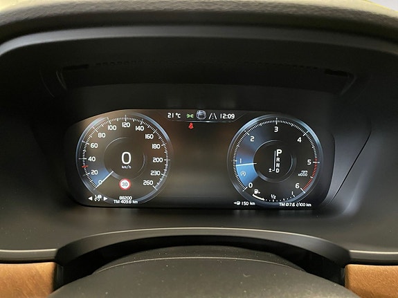 Volvo V90 13 of 26
