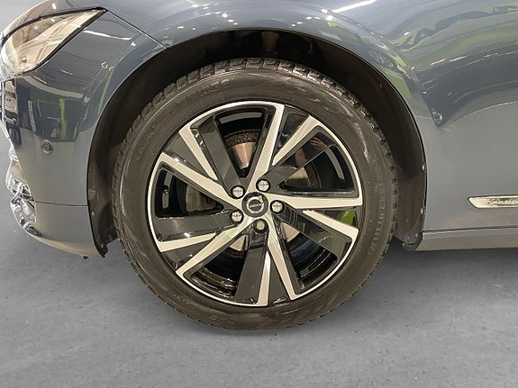 Volvo V90 8 of 26