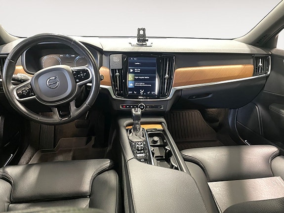 Volvo V90 9 of 26