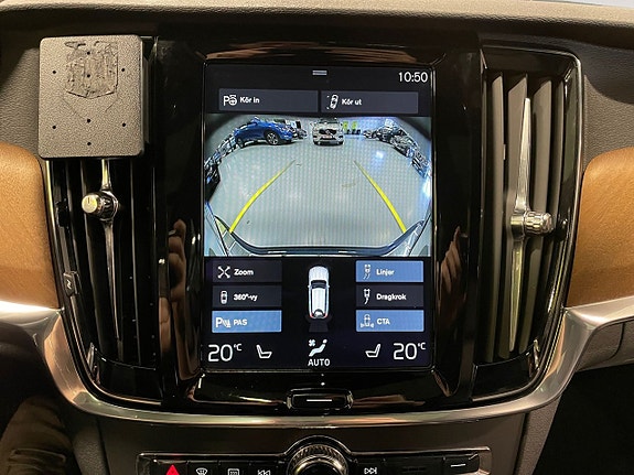 Volvo V90 20 of 26