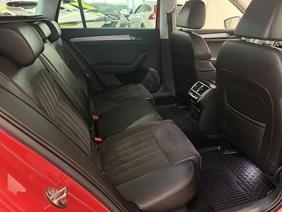 Skoda Superb 16 of 16