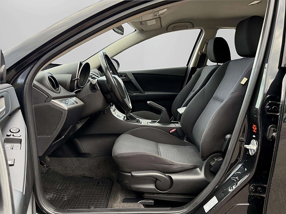 Mazda 3 12 of 19