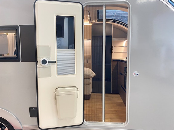 Adria ALPINA 663 HT (2027 PÅ PLATS+ALDE+Frontkök+Boogie) 11 of 28