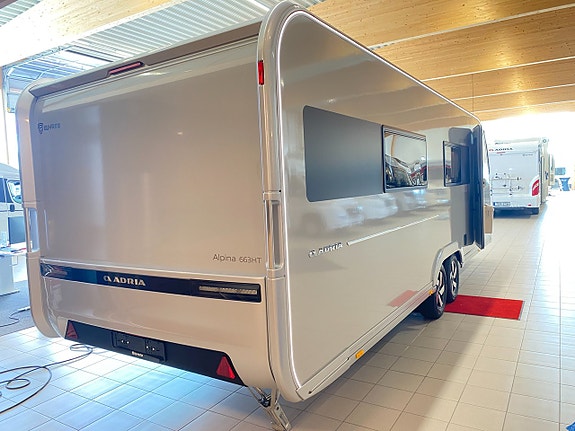 Adria ALPINA 663 HT (2027 PÅ PLATS+ALDE+Frontkök+Boogie) 3 of 28