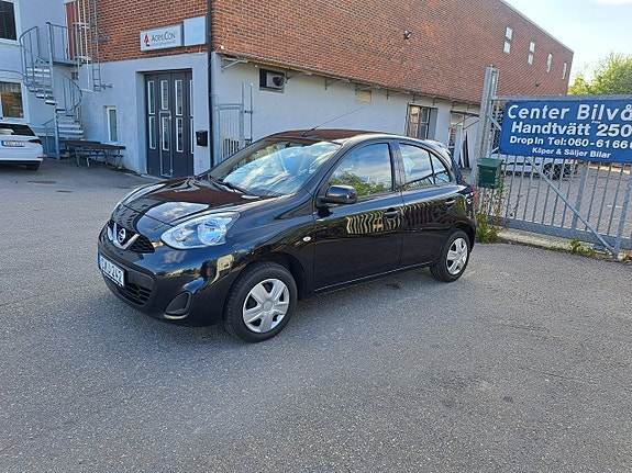 Nissan Micra 10 of 23