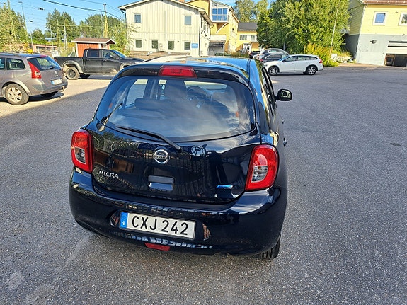Nissan Micra 5 of 23