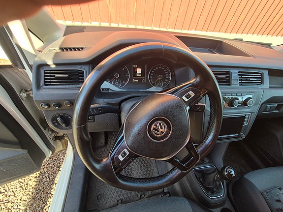 Volkswagen Caddy Maxi 6 of 7