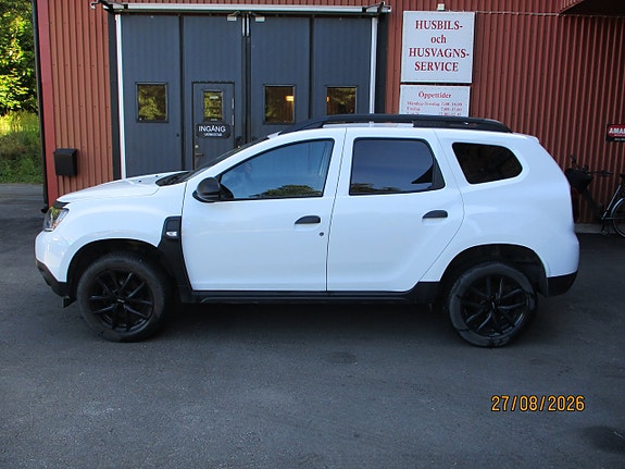 Dacia Duster 2 of 5