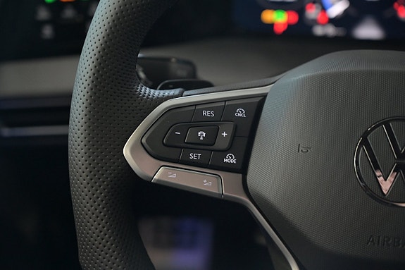 Volkswagen Golf I 14 of 26