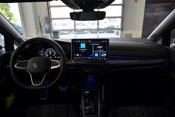Volkswagen Golf I 12 of 26