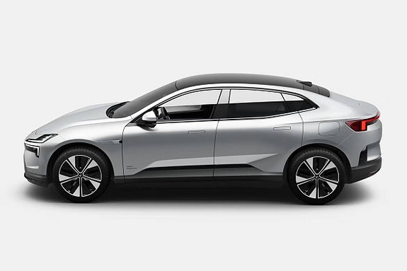 Polestar 4 3 of 3