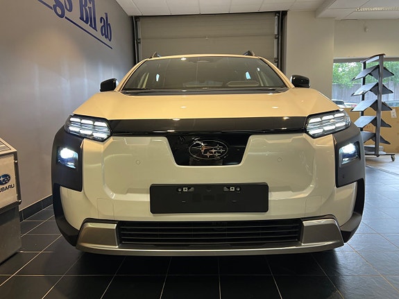 Subaru E-Outback 3 of 17