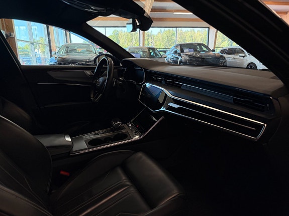 Audi A6 25 of 30