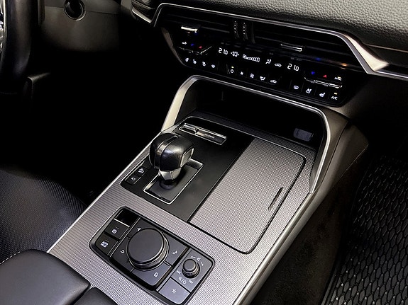 Mazda CX-60 10 of 15