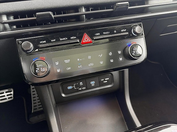 Hyundai Tucson 8 of 11