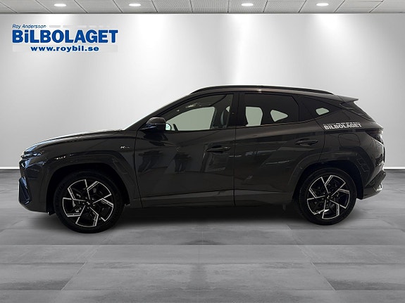 Hyundai Tucson 2 of 11