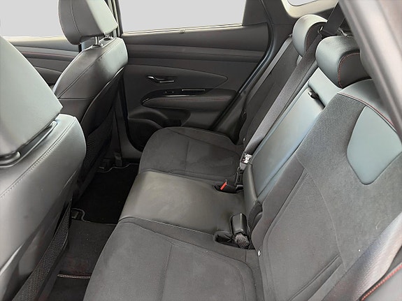 Hyundai Tucson 9 of 11
