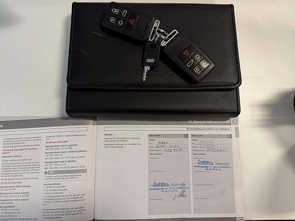 Volvo V70 25 of 28