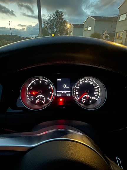 Volkswagen Golf VII 4 of 7