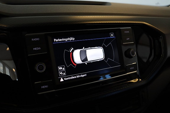 Volkswagen T-Cross 11 of 13