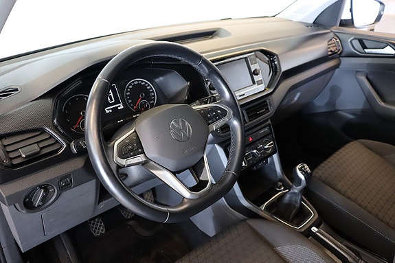 Volkswagen T-Cross 8 of 13