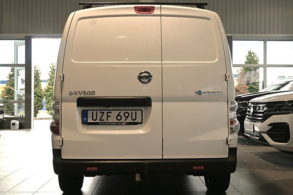 Nissan e-NV200 4 of 22