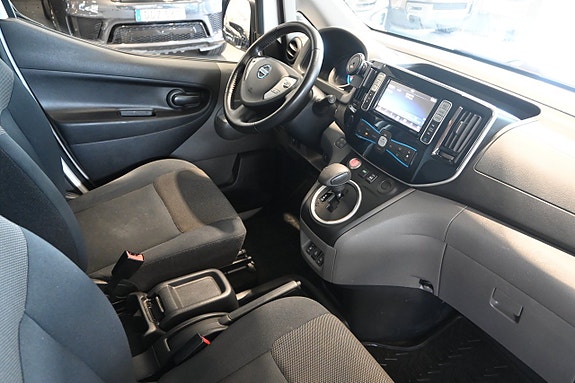 Nissan e-NV200 9 of 22