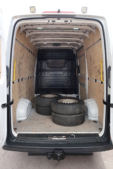 Volkswagen Crafter 35 8 of 10