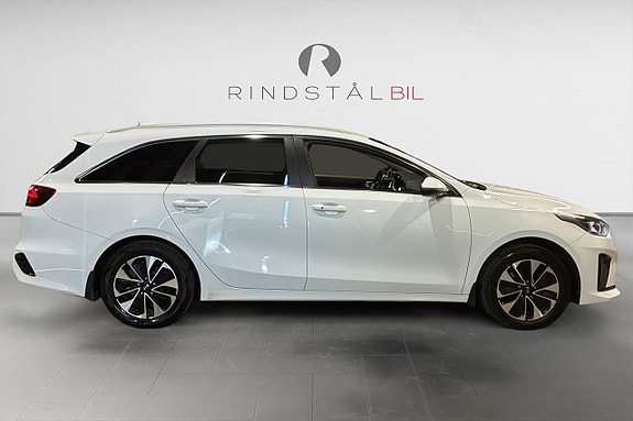 Kia Ceed 8 of 17