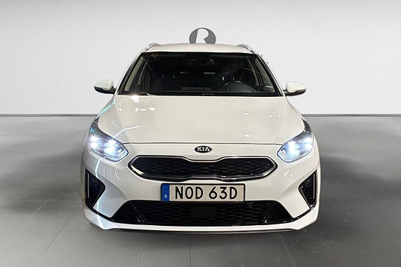 Kia Ceed 10 of 17