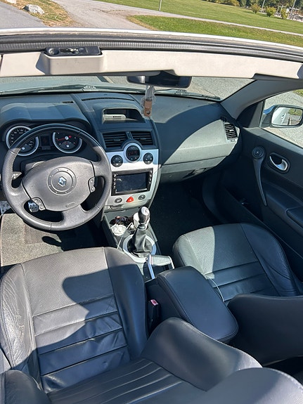 Renault Megane II 8 of 8