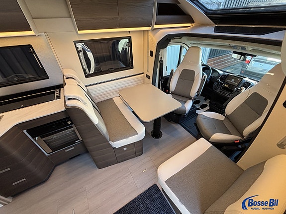 Adria MATRIX SUPREME 670 SL *Dieselvärmare * ALDE * komp.kylskåp * 9 of 21