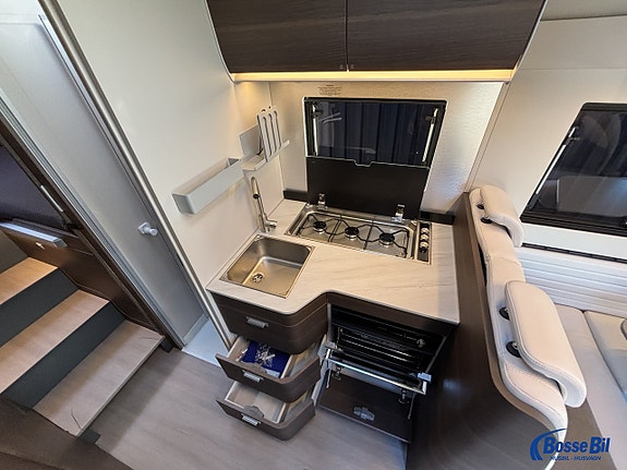 Adria MATRIX SUPREME 670 SL *Dieselvärmare * ALDE * komp.kylskåp * 12 of 21
