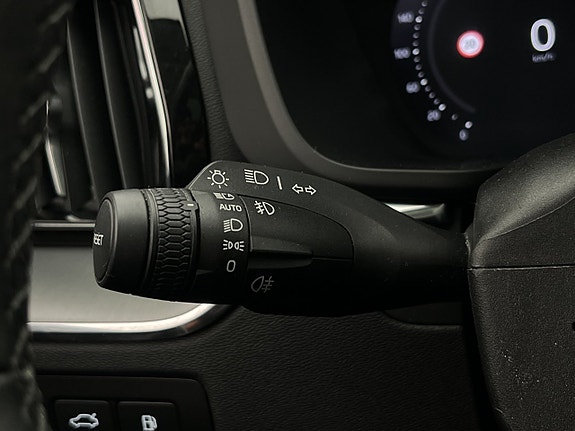 Volvo XC60 30 of 30