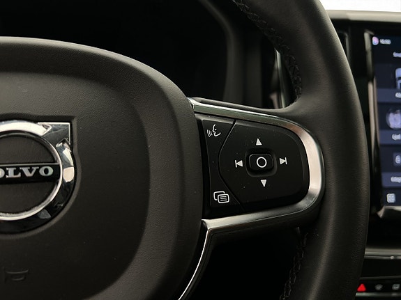 Volvo XC60 22 of 30