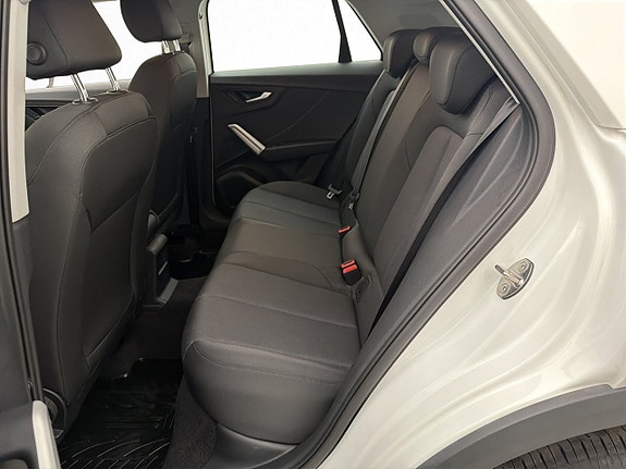 Audi Q2 16 of 29