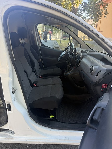 Citroen Berlingo 5 of 8