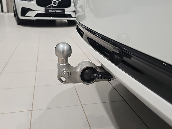 Volvo XC90 14 of 16