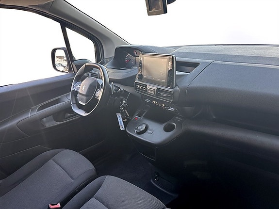 Peugeot Partner 13 of 15
