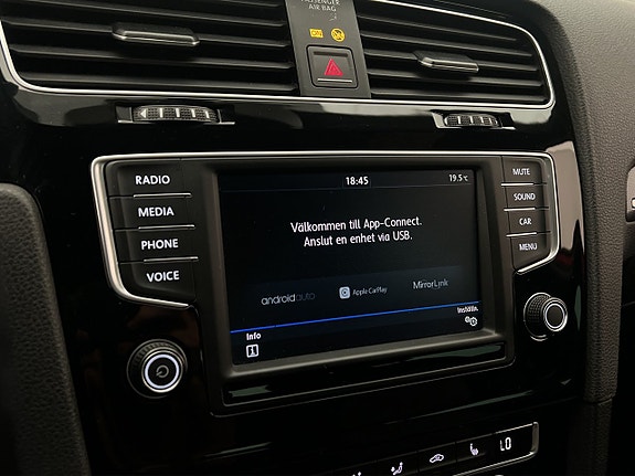 Volkswagen Golf I 21 of 29