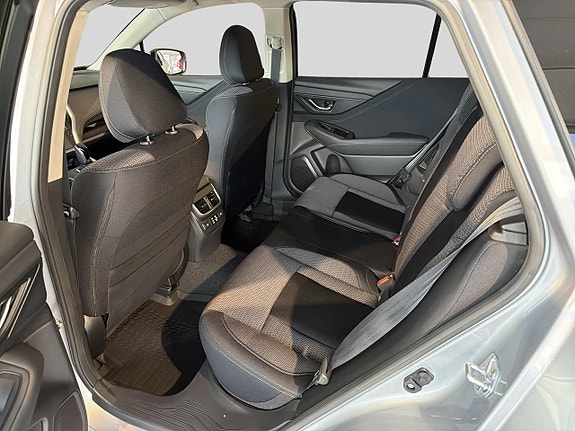 Subaru Outback 8 of 9