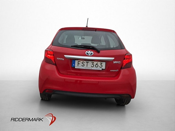 Toyota Yaris 6 of 28