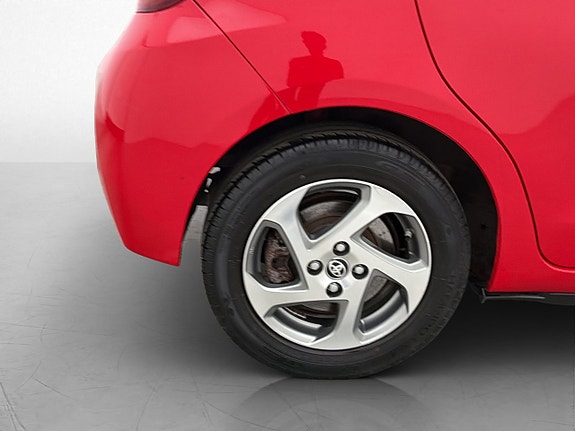 Toyota Yaris 27 of 28